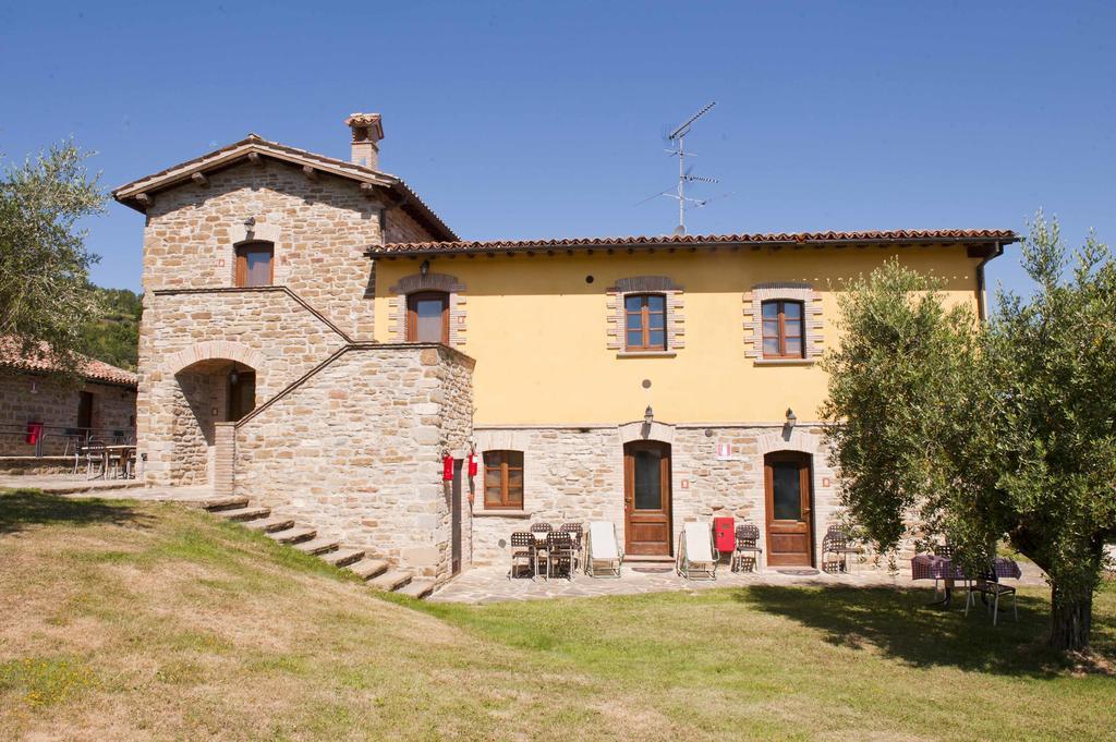 Agriturismo Tenuta Di Biscina Exterior photo