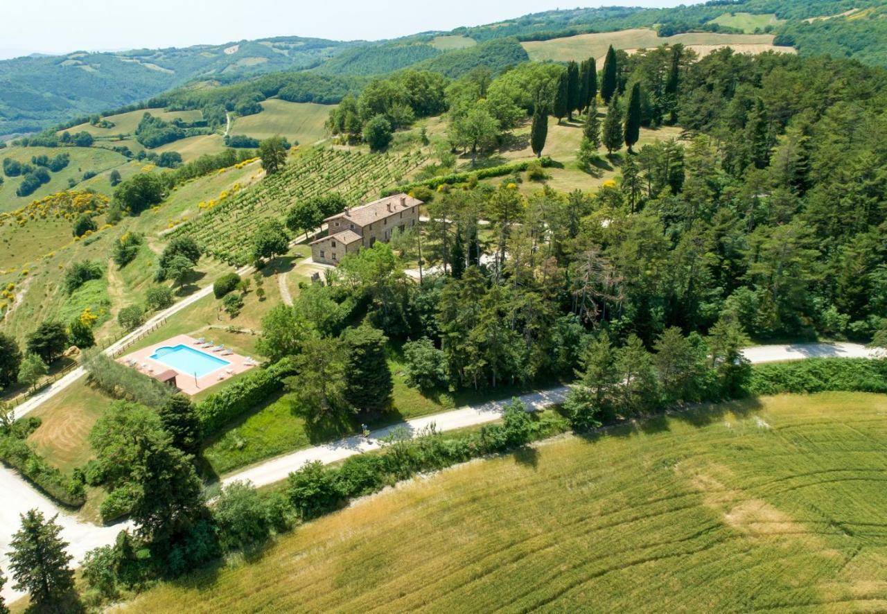 Agriturismo Tenuta Di Biscina Exterior photo